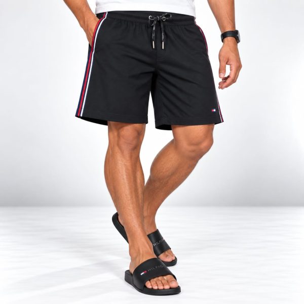 15607797629-1155-bermuda-de-tactel-tommy-hilfiger-preta.jpeg